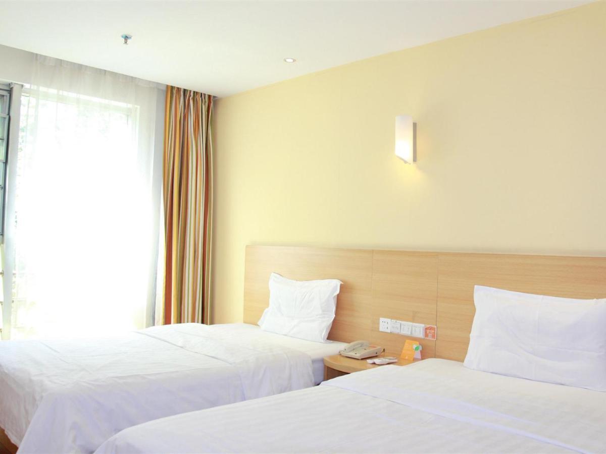 7Days Inn Guangzhou Tianhe Yantang Yue Ken Road Eksteriør bilde